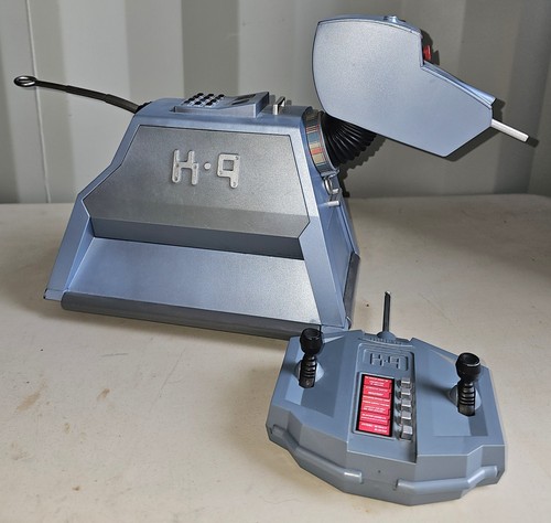 Doctor who robot dog toy - robot,