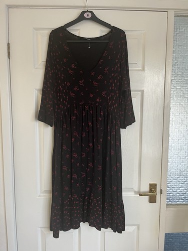 Roman dress size - roman, 14