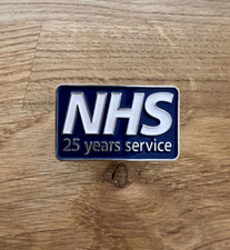NHS Pin Badge - Nurse - Doctor - Student - 25 years Service