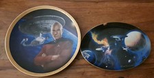 Hamilton Collection 2 x Star Trek plates, Captain Picard + To Boldly Go
