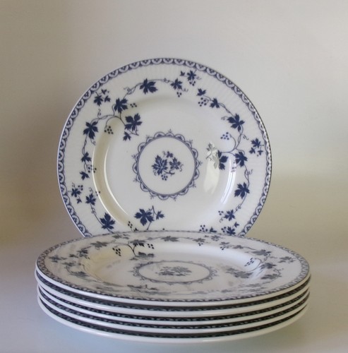 Six royal doulton yorktown - six,