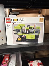LEGO Promotional: The Brick
