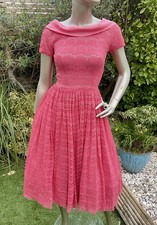 Vintage 1950s 60’s coral