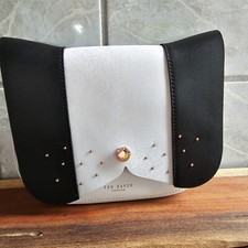 Ted Baker- BARKLEY- Leather