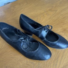 Girls Cuban Heel Tap Shoes