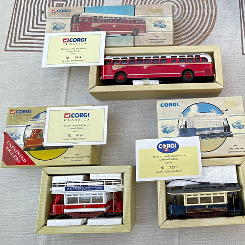 Corgi classics bus - tram, lot
