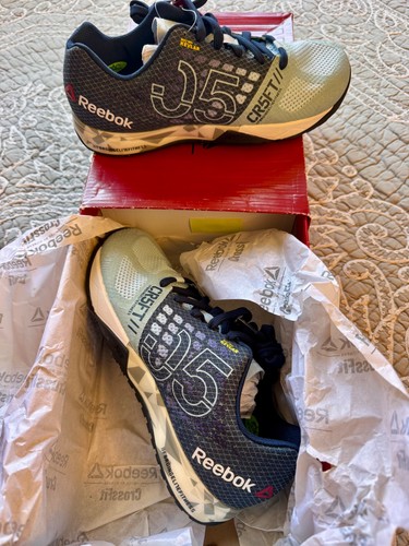 Wmns size reebok - 8.5,