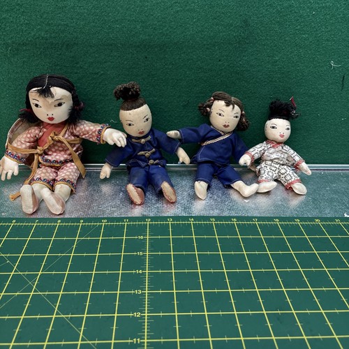 Vintage asian cloth - dolls, set
