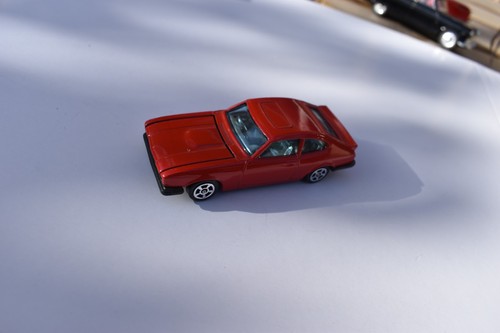 Red ford - corgi,