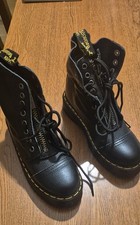 Doctor Martens Women's/Girls