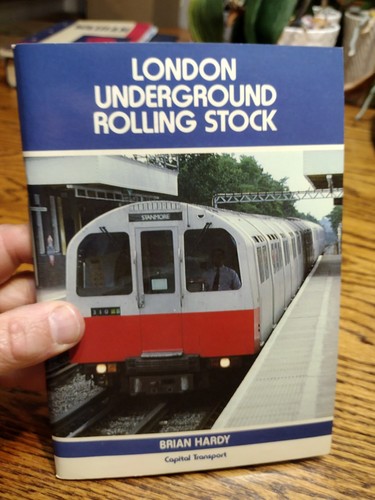 London underground rolling - underground,