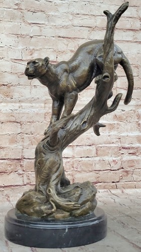 Large african mountain lion - large,