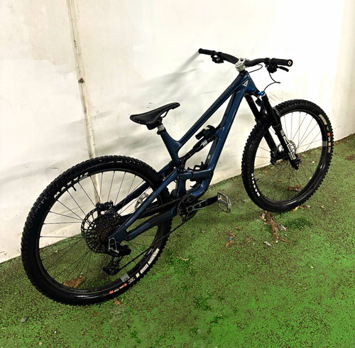 Capra uncaged 12 - yt,