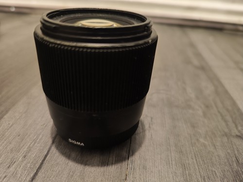 Sigma 30mm dc dn - f/1.4,