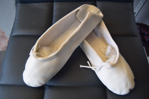 White leather split sole