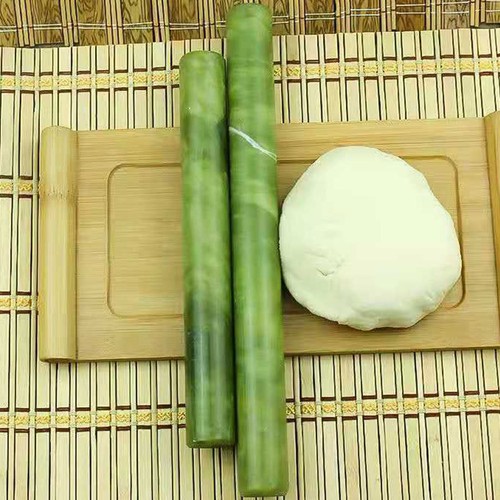 Dough rolling pin - rolling,