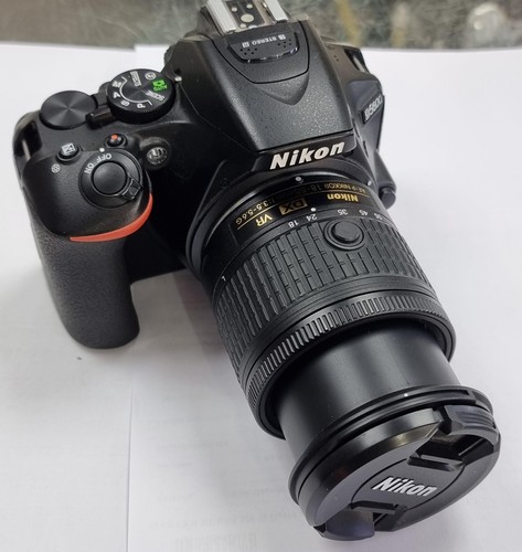 Nikon d5600 dslr - nikon,