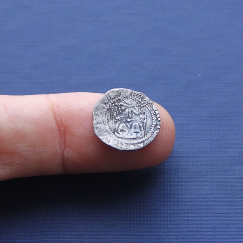 Hammered silver coin - hammered, 8th