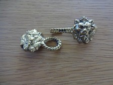Lion Cloak Clasp In Antique