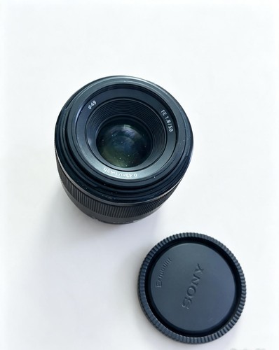 Sony 50mm apsc excellent - 50mm,