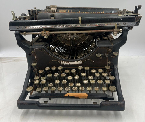 Vintage underwood typewriter - vintage,