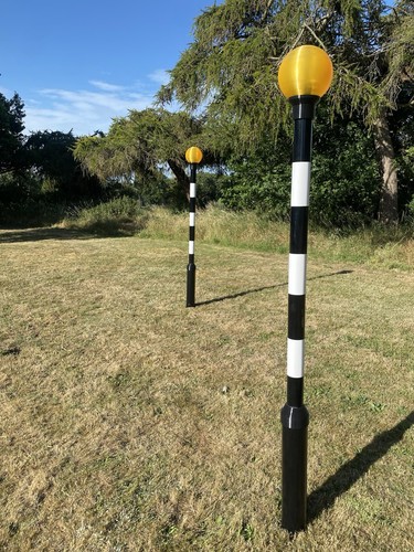 Pair prop belisha - of,