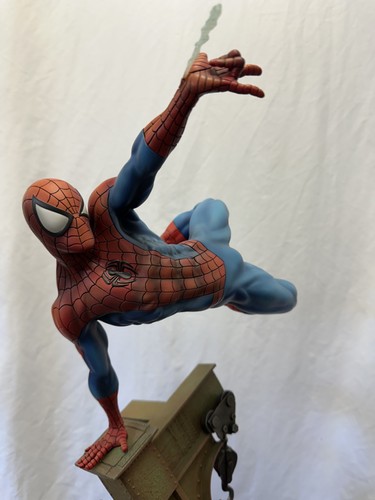 Sideshow the amazing - the,