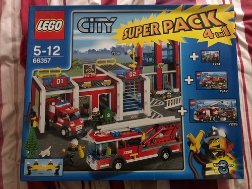 Lego city fire fighter - city,