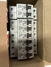 MK 5932s - MK ELECTRIC 32A 32