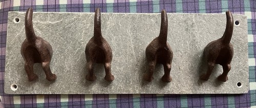 Wall mounted coat - 4,