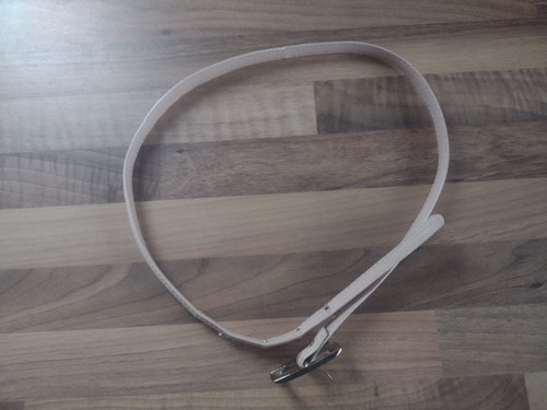Skinny pale pink belt - pink,