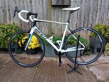 Giant Defy 1 Road Bike, M/L, 22 Speed 105 Drivetrain, D Fuse Carbon Seat Post