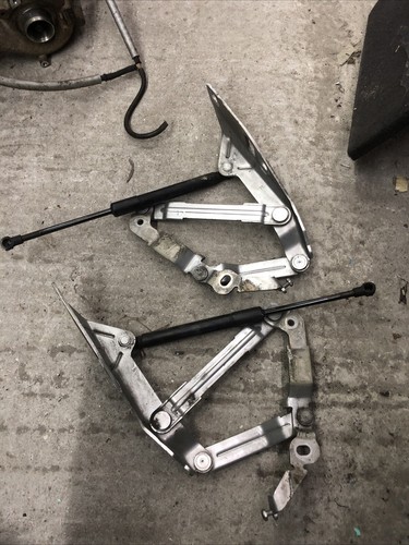 Audi mk2 bonnet hinges - mk2,