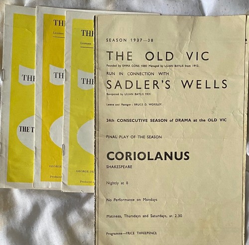 Old vic theatre programmes - vic,