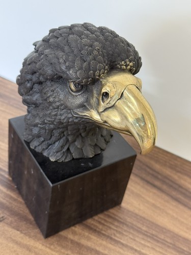 Bust bronze eagle statue - eagle, head