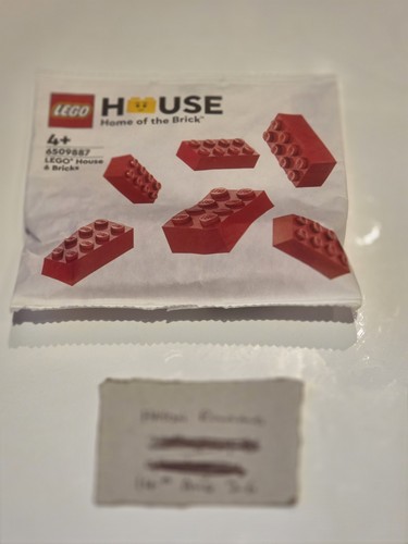 Lego house billund - lego, red