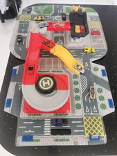 ELC Big City Garage Carry Along - Toy Die Cast Cars