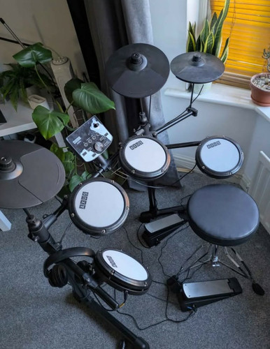 Axus electric drum kit - used, 5