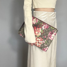 GUCCI Clutch Bag Handbag