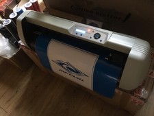 vinyl cutter plotter machine SC631 28” with good i5 laptop / software / vectors