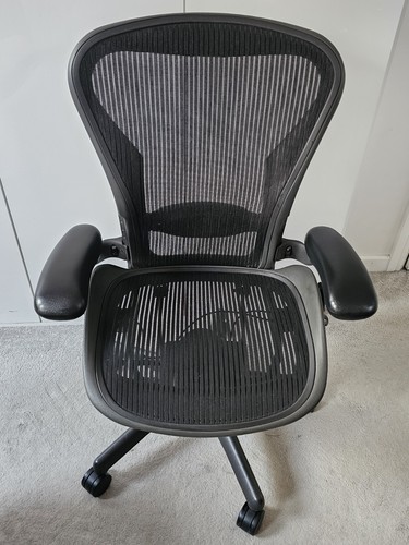 Herman miller aeron size - miller, b