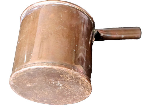 Antique copper half chaldron - half-chaldron, /