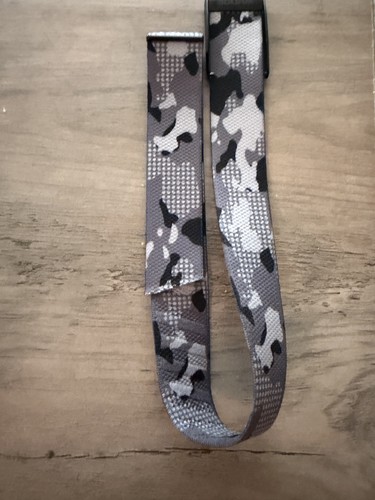 Gray black white camo mesh - gray,