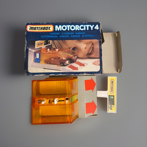Vintage matchbox motorcity - vintage,
