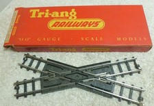 Tri-ang R290 Diamond Crossing