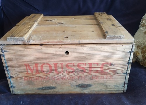 Vintage wooden moussec wine - wooden,