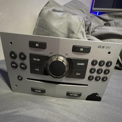Vauxhall corsa head unit - vauxhall, cd30