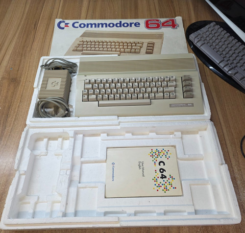 Commodore 64c home computer - computer, in