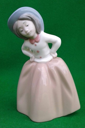 Lladro nao inquisitive - lladro, “inquisitive