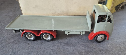 Shackleton foden flatbed lorry - shackleton,